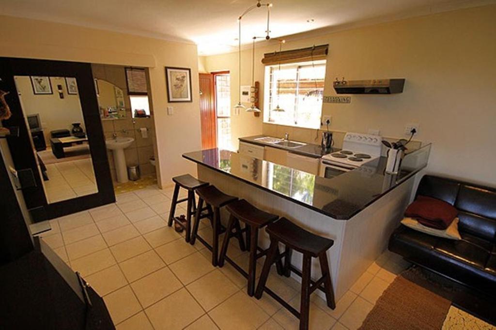 Amakhaya Lodge Hout Bay Pokoj fotografie